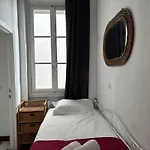 Palace Top Lovely City View And Private Parking